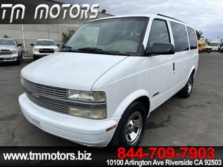 Used 2002 Chevrolet Astro image 1