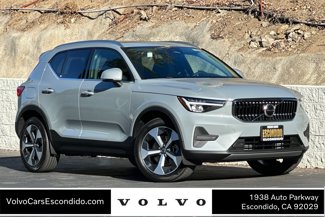 New 2025 Volvo XC40 B5 Core w/ Protection Package Premier image 1