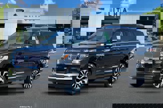New 2024 Lincoln Navigator Reserve image 1