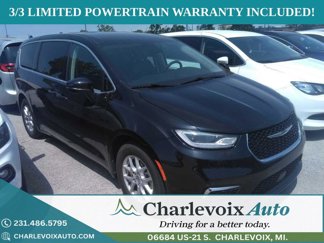 Used 2023 Chrysler Pacifica Touring-L image 1