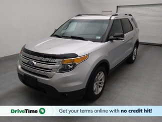 Used 2013 Ford Explorer XLT image 1