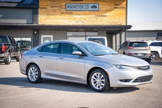 Used 2015 Chrysler 200 C image 1