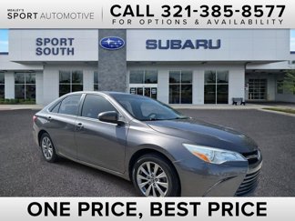 Used 2016 Toyota Camry SE image 1
