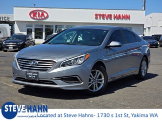 Used 2017 Hyundai Sonata SE image 1