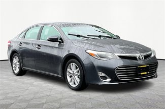Used 2013 Toyota Avalon XLE image 1