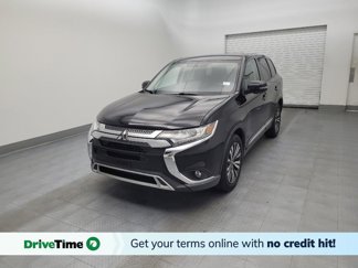 Used 2019 Mitsubishi Outlander SE image 1