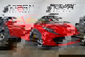 Used 2021 Ferrari 812 GTS image 1