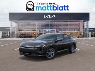 New 2025 Kia K4 LXS image 1