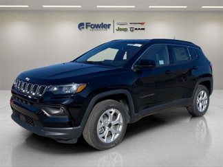 New 2025 Jeep Compass Latitude image 1
