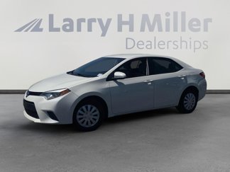 Used 2016 Toyota Corolla LE image 1