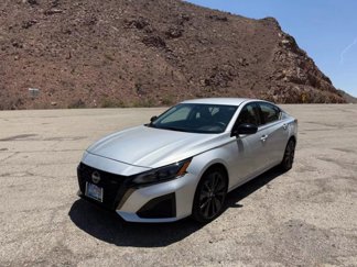 Used 2024 Nissan Altima 2.5 SR image 1