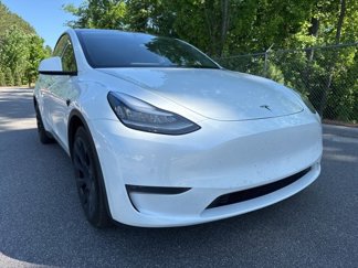 Used 2021 Tesla Model Y Long Range image 1