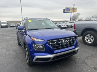 Used 2023 Hyundai Venue SEL image 1