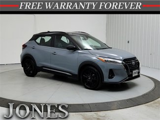 Used 2023 Nissan Kicks SR w/ SR Premium Package image 1