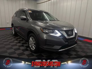 Used 2018 Nissan Rogue SV image 1