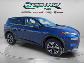 Used 2021 Nissan Rogue SV image 1