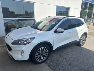 Used 2020 Ford Escape Titanium image 1