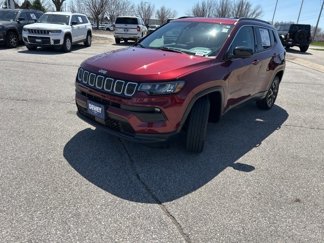 Used 2022 Jeep Compass Latitude w/ Convenience Group image 1
