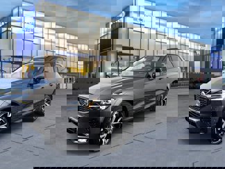Certified 2023 Volvo XC60 B5 Ultimate w/ Climate Package image 1
