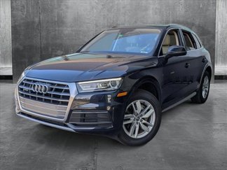 Used 2020 Audi Q5 2.0T Premium w/ Convenience Package image 1