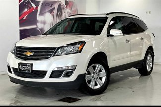 Used 2013 Chevrolet Traverse LT image 1