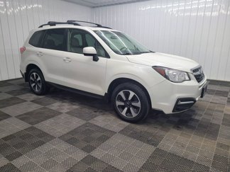 Used 2018 Subaru Forester 2.5i Premium w/ All-Weather Package image 1