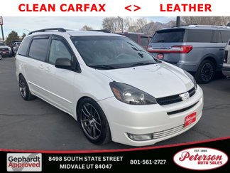 Used 2004 Toyota Sienna XLE image 1