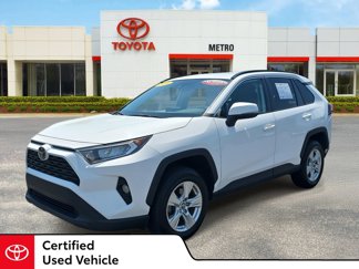 Certified 2020 Toyota RAV4 XLE image 1