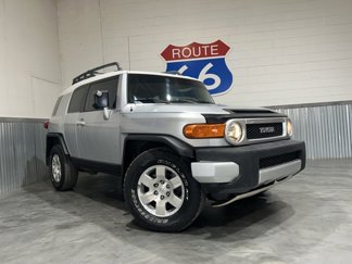 Used 2007 Toyota FJ Cruiser 2WD image 1