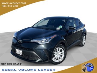 Used 2021 Toyota C-HR LE image 1