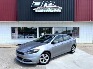 Used 2016 Dodge Dart SXT image 1