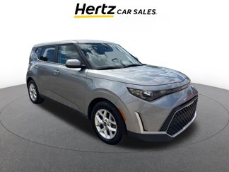Used 2023 Kia Soul LX w/ LX Technology Package image 1