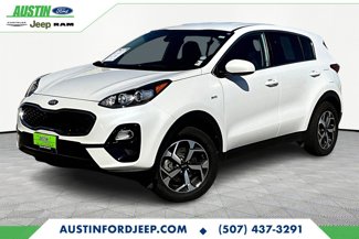 Used 2022 Kia Sportage LX image 1
