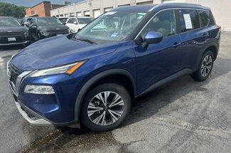 Used 2023 Nissan Rogue SV image 1