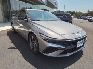 New 2025 Hyundai Elantra Sport image 1