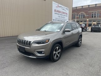 Used 2019 Jeep Cherokee Limited image 1