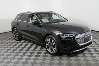 Used 2022 Audi e-tron Premium Plus image 1