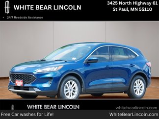 Used 2020 Ford Escape SE image 1
