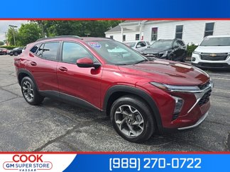 Used 2024 Chevrolet Trax LT w/ Driver Confidence Package image 1