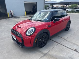 Used 2023 MINI Cooper S image 1
