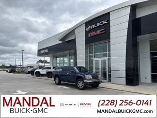 Used 2012 GMC Canyon SLE image 1