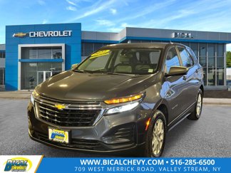 Used 2022 Chevrolet Equinox LS image 1