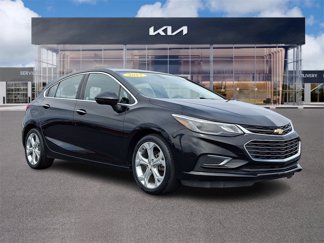 Used 2017 Chevrolet Cruze Premier image 1