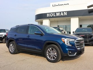 Used 2023 GMC Terrain SLT image 1