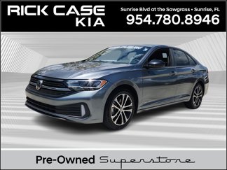 Used 2022 Volkswagen Jetta Sport image 1