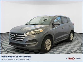 Used 2017 Hyundai Tucson SE image 1