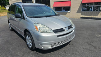 Used 2004 Toyota Sienna LE image 1