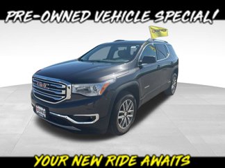 Used 2017 GMC Acadia SLE image 1