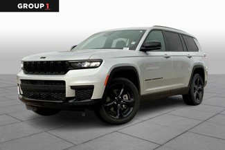 Used 2023 Jeep Grand Cherokee L Laredo image 1