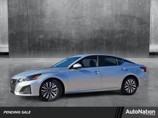 Used 2023 Nissan Altima 2.5 SV image 1